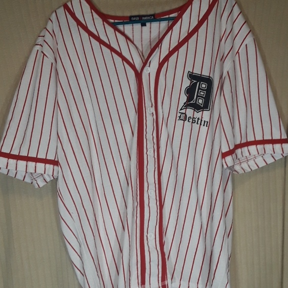 2 Basix of America DESTIN shirts - Picture 7 of 8